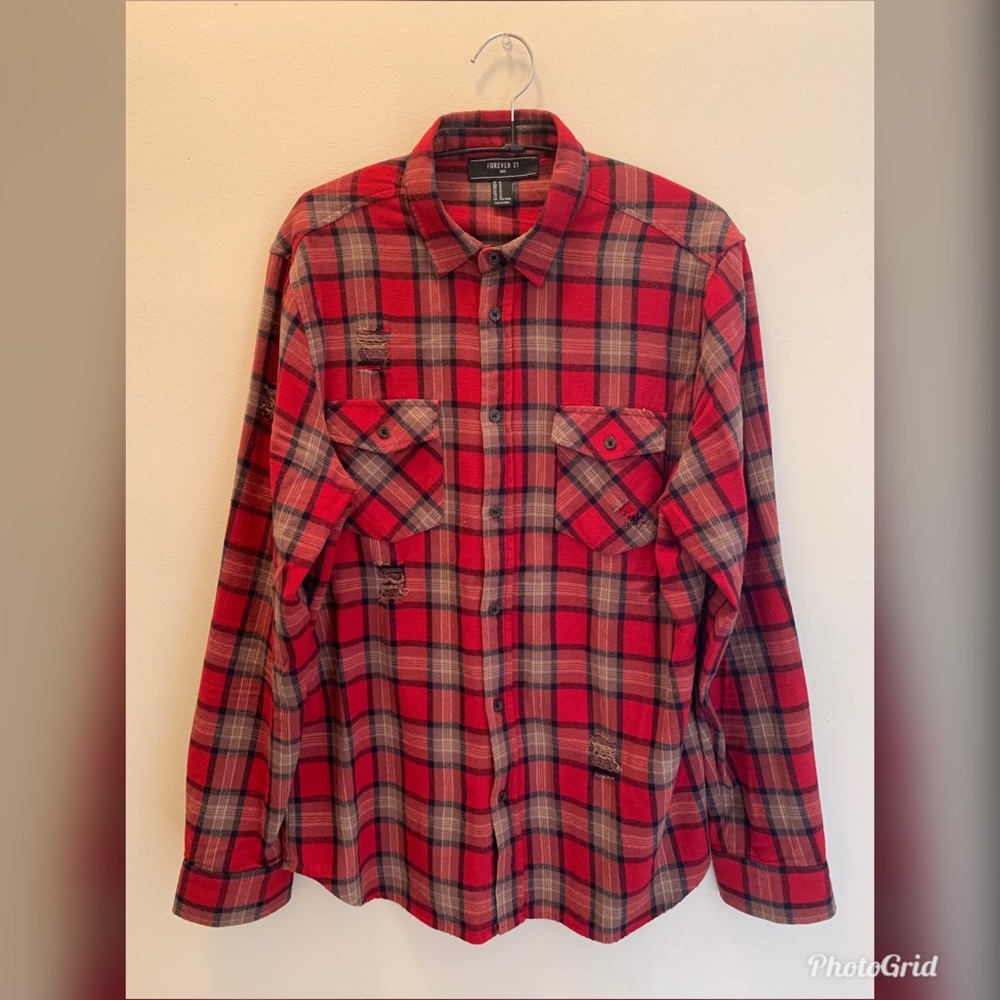 Forever 21 Men’s Plaid Distressed Button Down